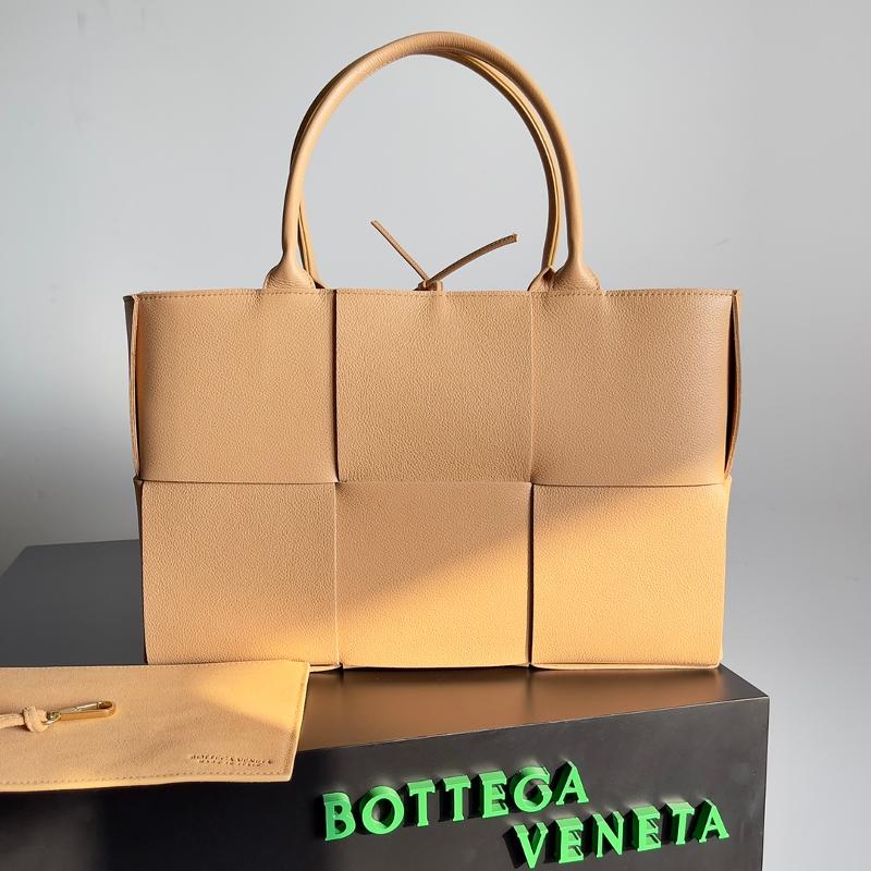 Bottega Veneta Handbags 609175 Litchi grain apricot color